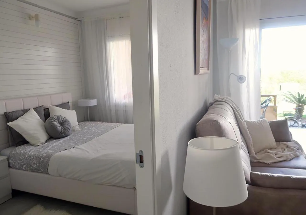Apartamentos Stil Mar Anna - L'Escala Stil Mar 0*,  Spain